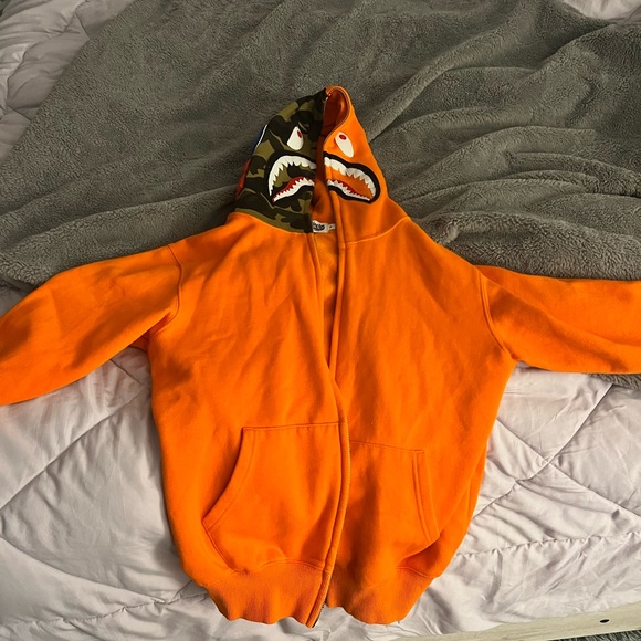 BAPE Orange Shark Hoodie - Picture 2 of 2